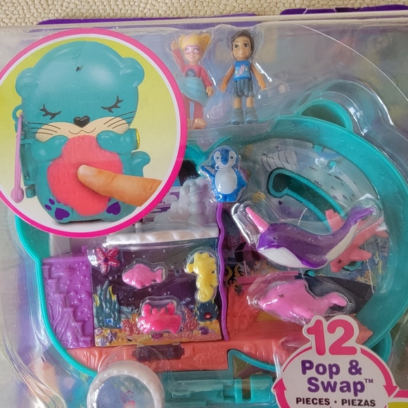 Polly Pocket Otter Aquarium Compact - Picture 3 of 7